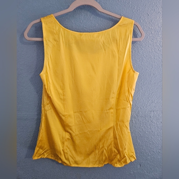 NWT St. John Yellow Women's Top - Picture 6 of 8